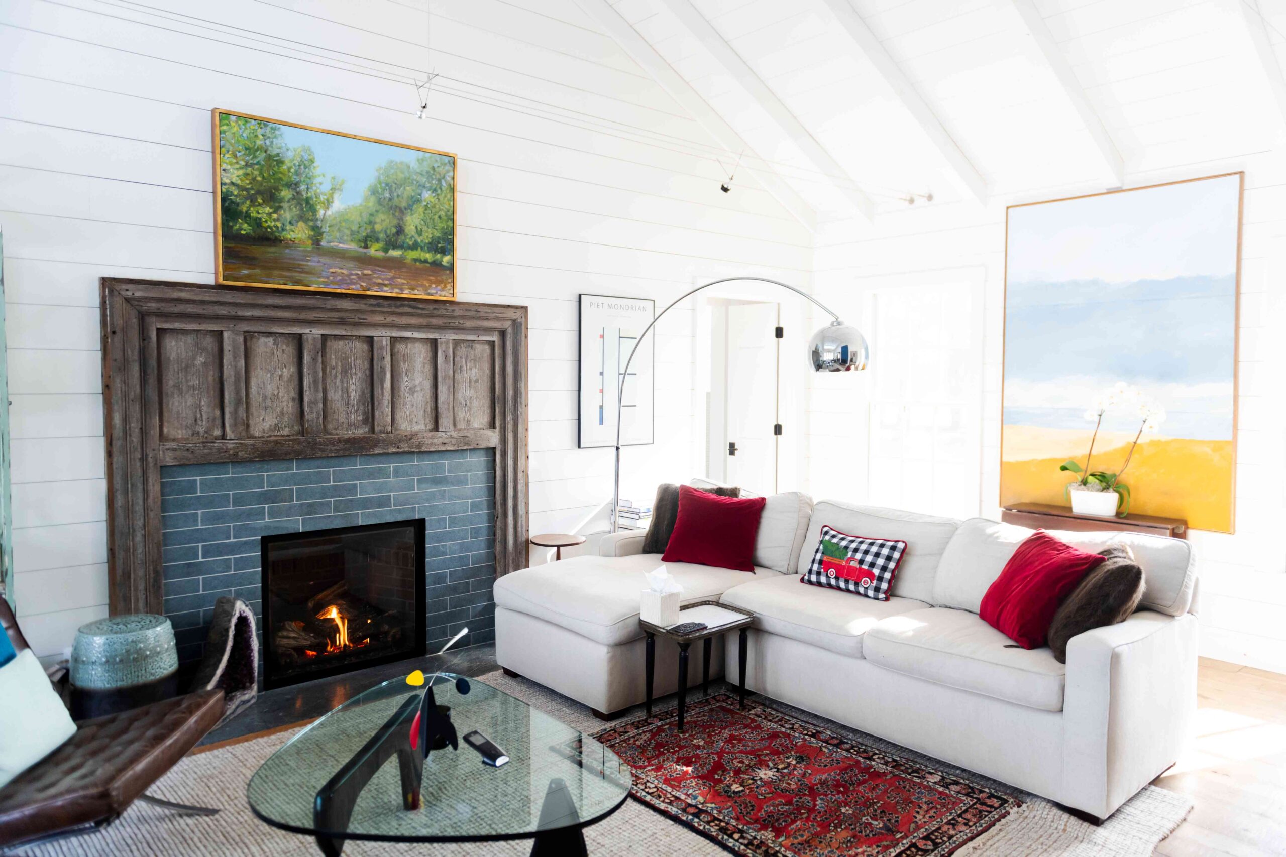 living room with warm fire at Sunset Farm Bed and Breakfast