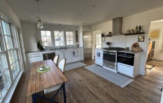 Kitchen at Sunset Farm B&B full kitchen with plenty of preparation and dining space at Sunset Farm Bed and Breakfast